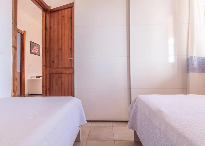 公寓 Baia Turchese 奧爾比亞