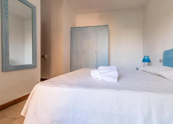 Baia Turchese * 奧爾比亞