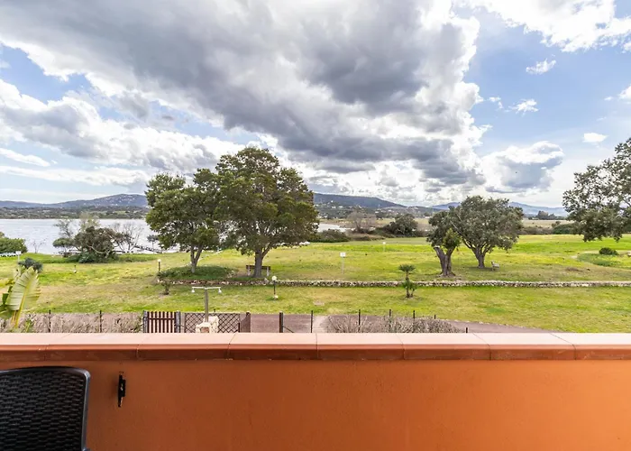 Baia Turchese * 奧爾比亞